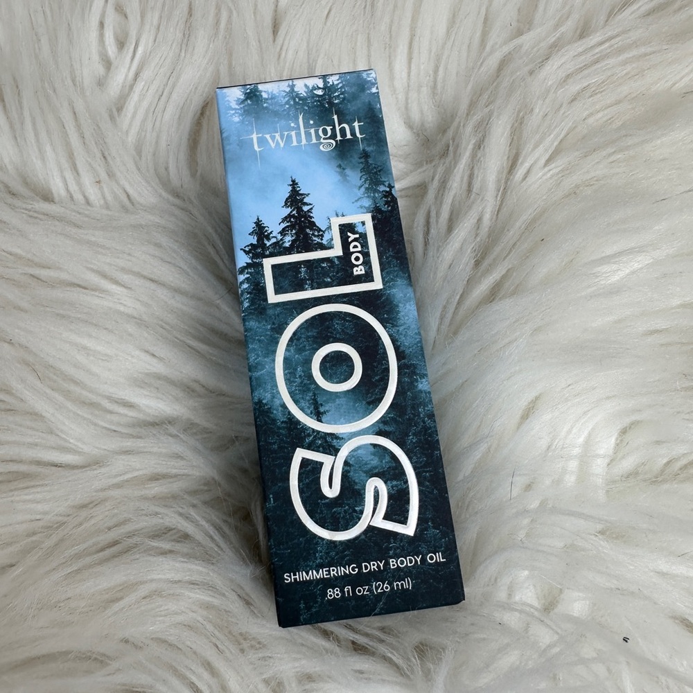 Colourpop x Twilight Collab Like Diamonds SOL Shimmering Dry Body Oil